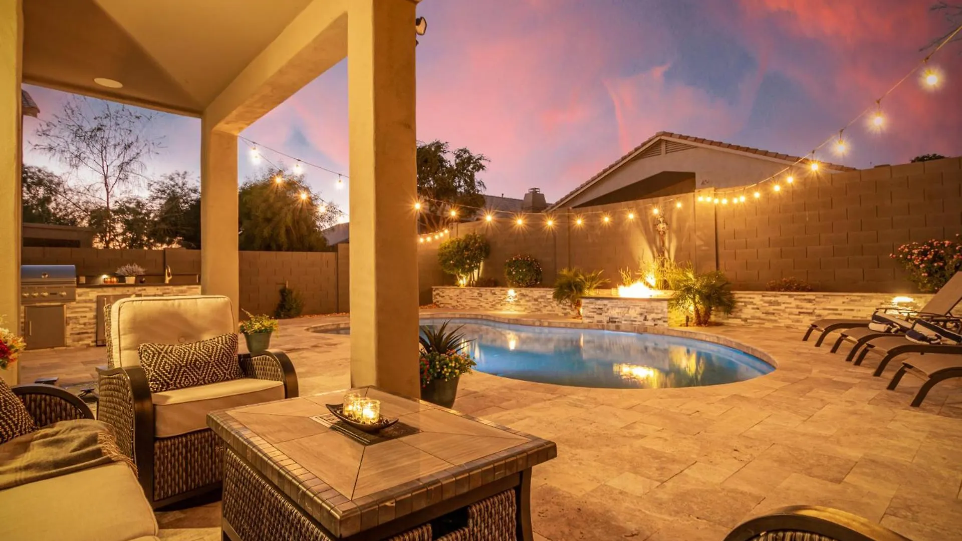 Semesterbostad Luxury Homestyle Getaway Wpool, Gym, & Office Scottsdale