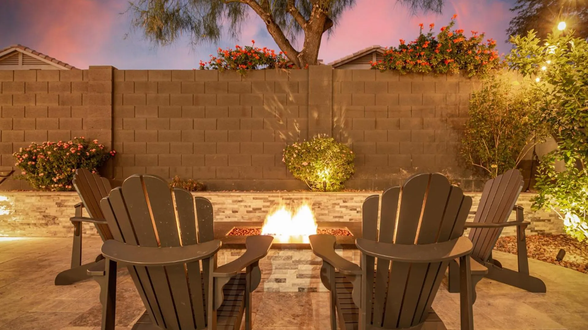 Luxury Homestyle Getaway Wpool, Gym, & Office Scottsdale Semesterbostad